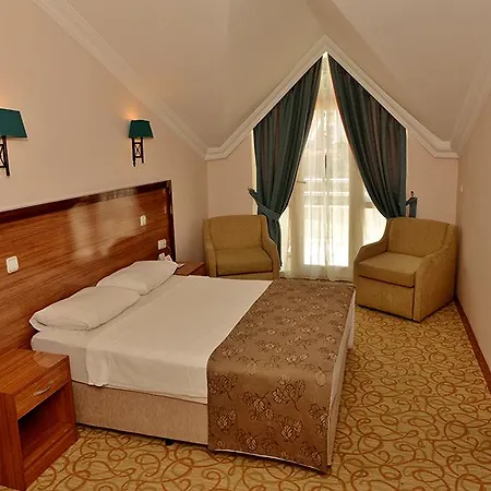 Nature And Hotel 5*